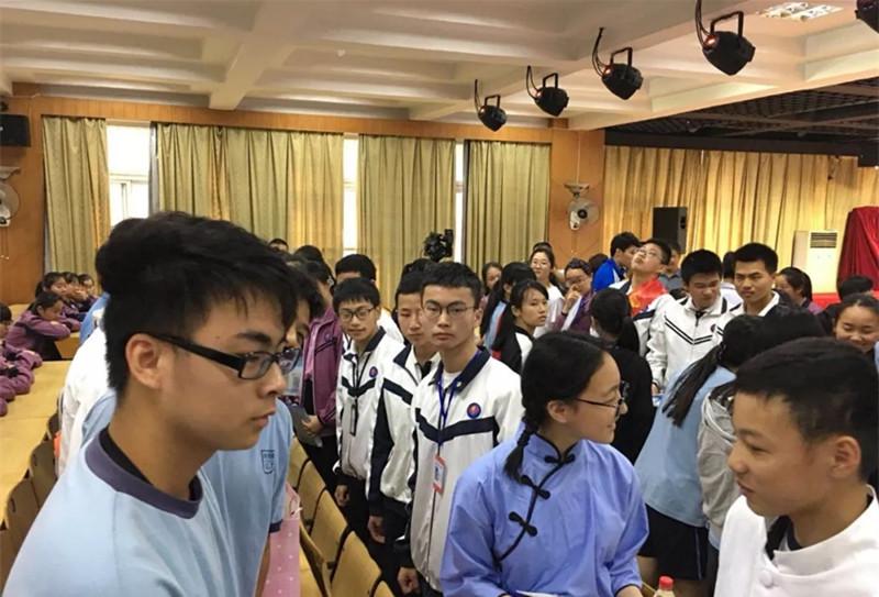 新澳門三中三6組免費(fèi)公開——探索與解析，澳門三中三最新6組數(shù)據(jù)解析與探索，免費(fèi)公開揭秘