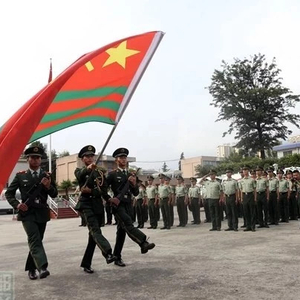 武警部隊軍旗，榮耀的象征與力量的體現(xiàn)，武警部隊軍旗，榮耀與力量的象征