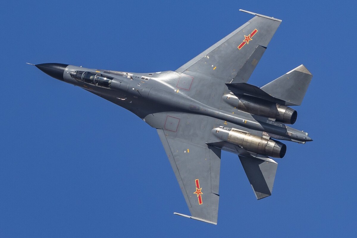 殲-11戰(zhàn)斗機深度解析資料，殲-11戰(zhàn)斗機深度解析與性能探討