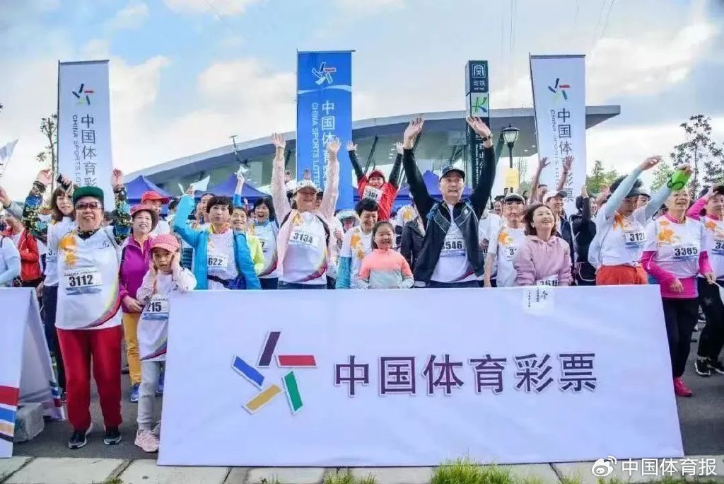 新澳門一碼一肖一特一中鳳凰體育彩票——探索彩票背后的秘密，新澳門彩票背后的秘密，一碼一肖一特一中與鳳凰體育彩票解析