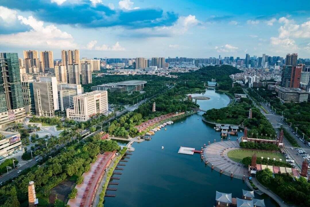 澳門正版免費(fèi)資源展望，邁向未來的精準(zhǔn)服務(wù)體驗(yàn)（2025展望），澳門正版資源展望，邁向精準(zhǔn)服務(wù)體驗(yàn)的未來之路（2025年展望）