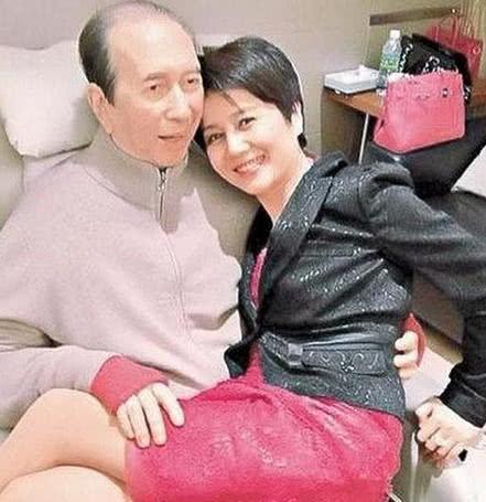 澳門彩票文化深度解析，探索新澳門精準四肖期期中特現(xiàn)象（2025最新趨勢），澳門彩票文化深度解析，探索新澳門精準四肖期期中特現(xiàn)象（最新趨勢2025）