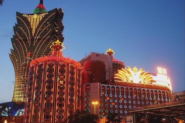 澳門鳳凰網(wǎng)三肖三準(zhǔn)，揭秘精準(zhǔn)預(yù)測背后的秘密，澳門鳳凰網(wǎng)三肖三準(zhǔn)揭秘精準(zhǔn)預(yù)測真相