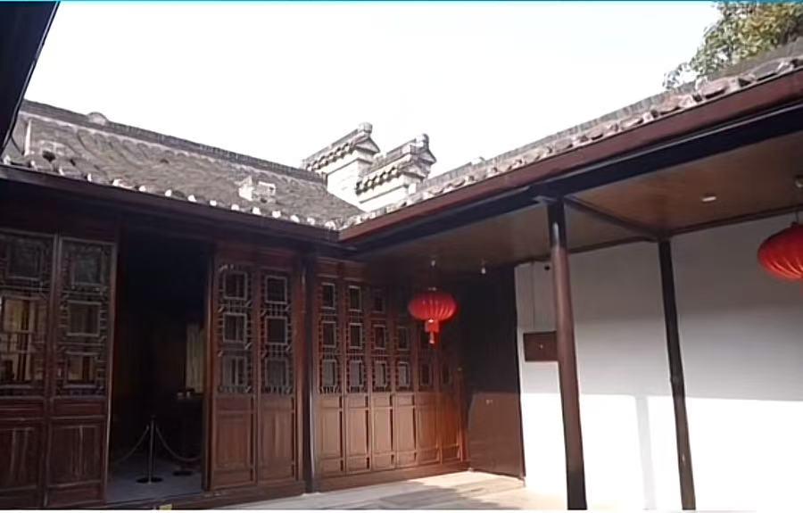 江澤民故居面向社會(huì)公眾開放，歷史文化的傳承與展示，江澤民故居開放，歷史文化的傳承與展示之旅