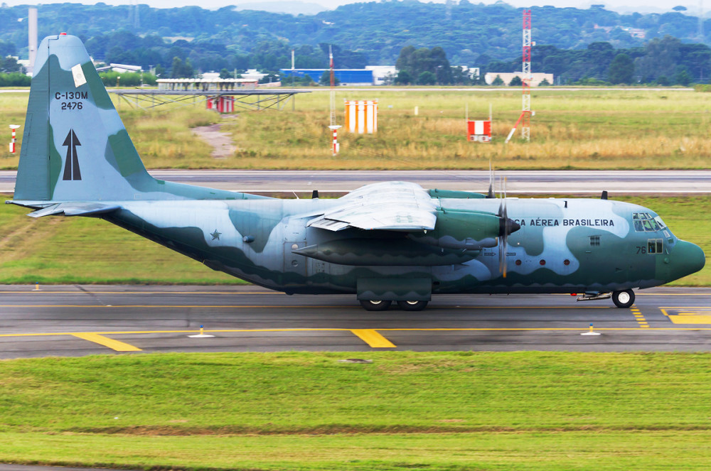 小型運輸機(jī)的優(yōu)勢與應(yīng)用前景展望，小型運輸機(jī)的優(yōu)勢及未來應(yīng)用前景展望