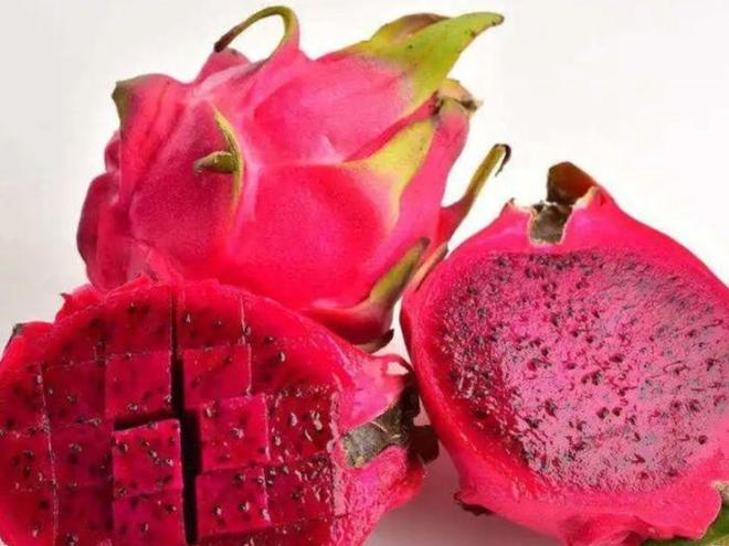 火龍果，營養(yǎng)豐富的熱帶水果之王，火龍果，熱帶水果之王的豐富營養(yǎng)