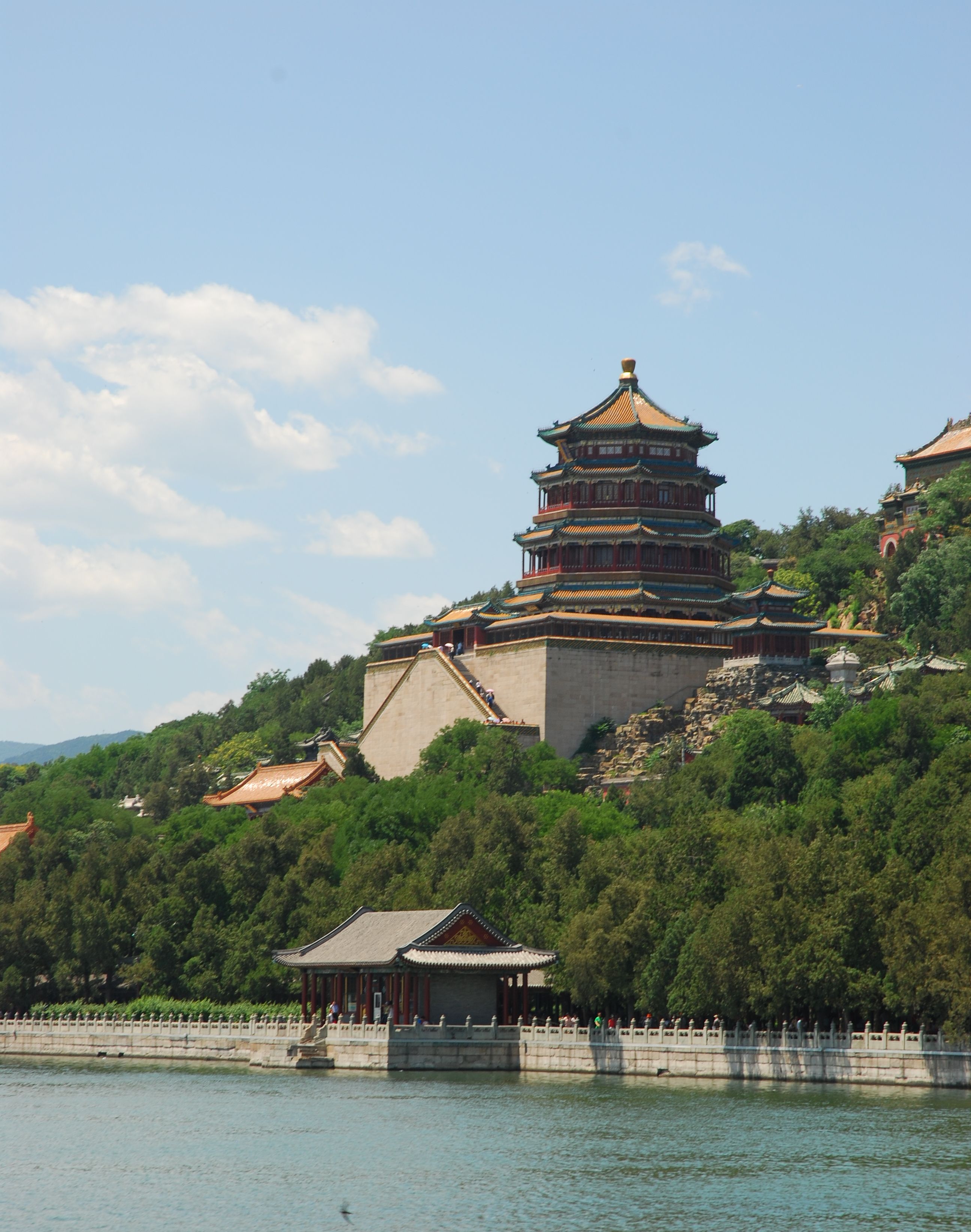 北京頤和園介紹——領(lǐng)略皇家園林的獨(dú)特魅力，領(lǐng)略北京頤和園皇家園林的獨(dú)特魅力