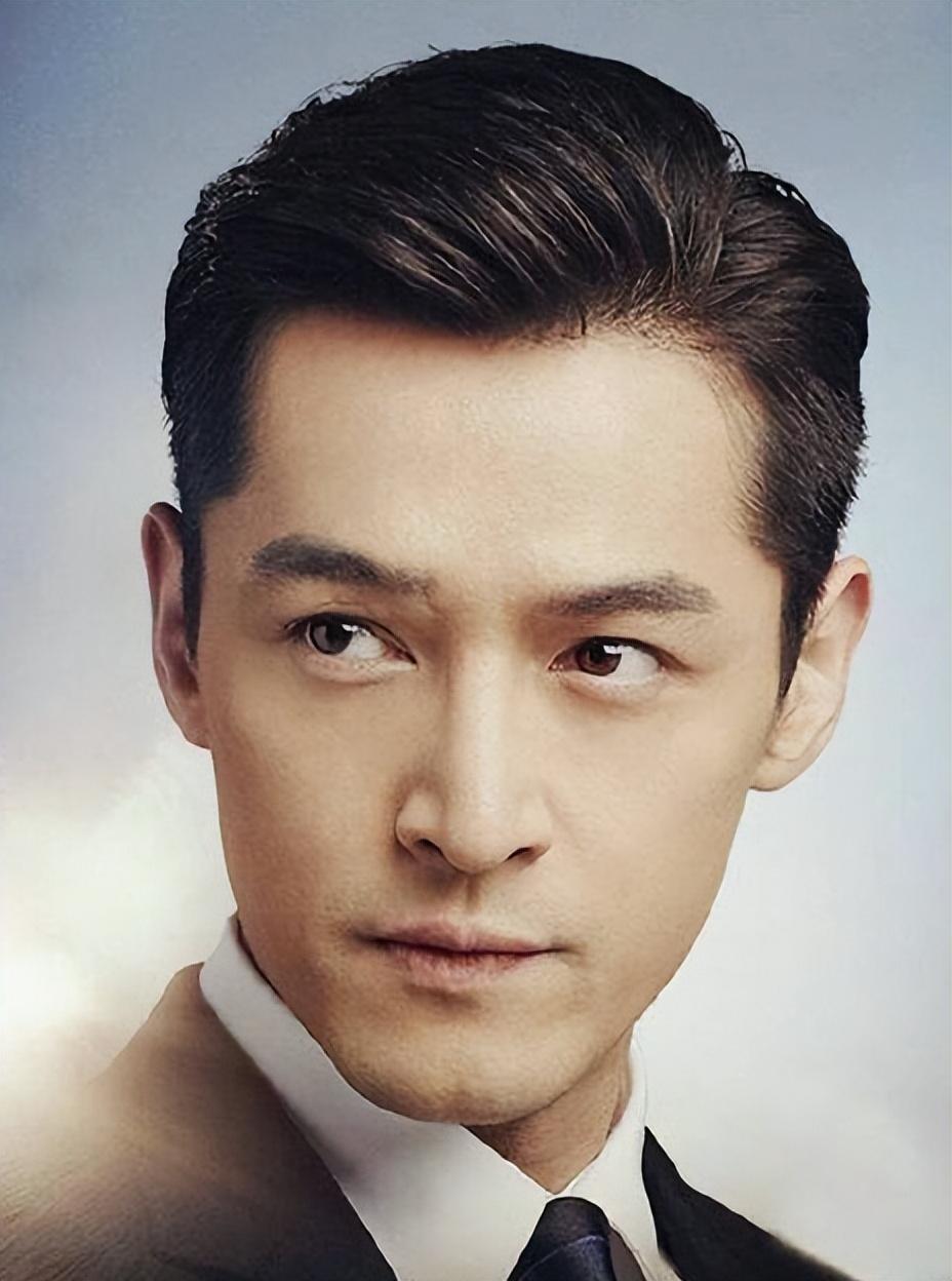 胡歌資料簡介及照片，一位備受矚目的影視巨星，胡歌，影視巨星資料簡介及照片公開