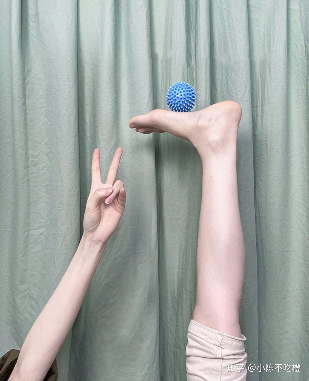 腳氣長什么樣子？圖片解析帶你了解，腳氣癥狀解析，圖片帶你深入了解腳氣表現(xiàn)