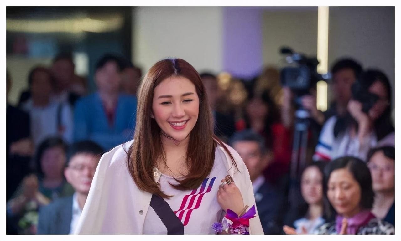 新澳門(mén)一碼三中三必中，揭秘博彩之都的幸運(yùn)秘訣，揭秘澳門(mén)博彩之都的必勝秘訣，一碼三中三必中！