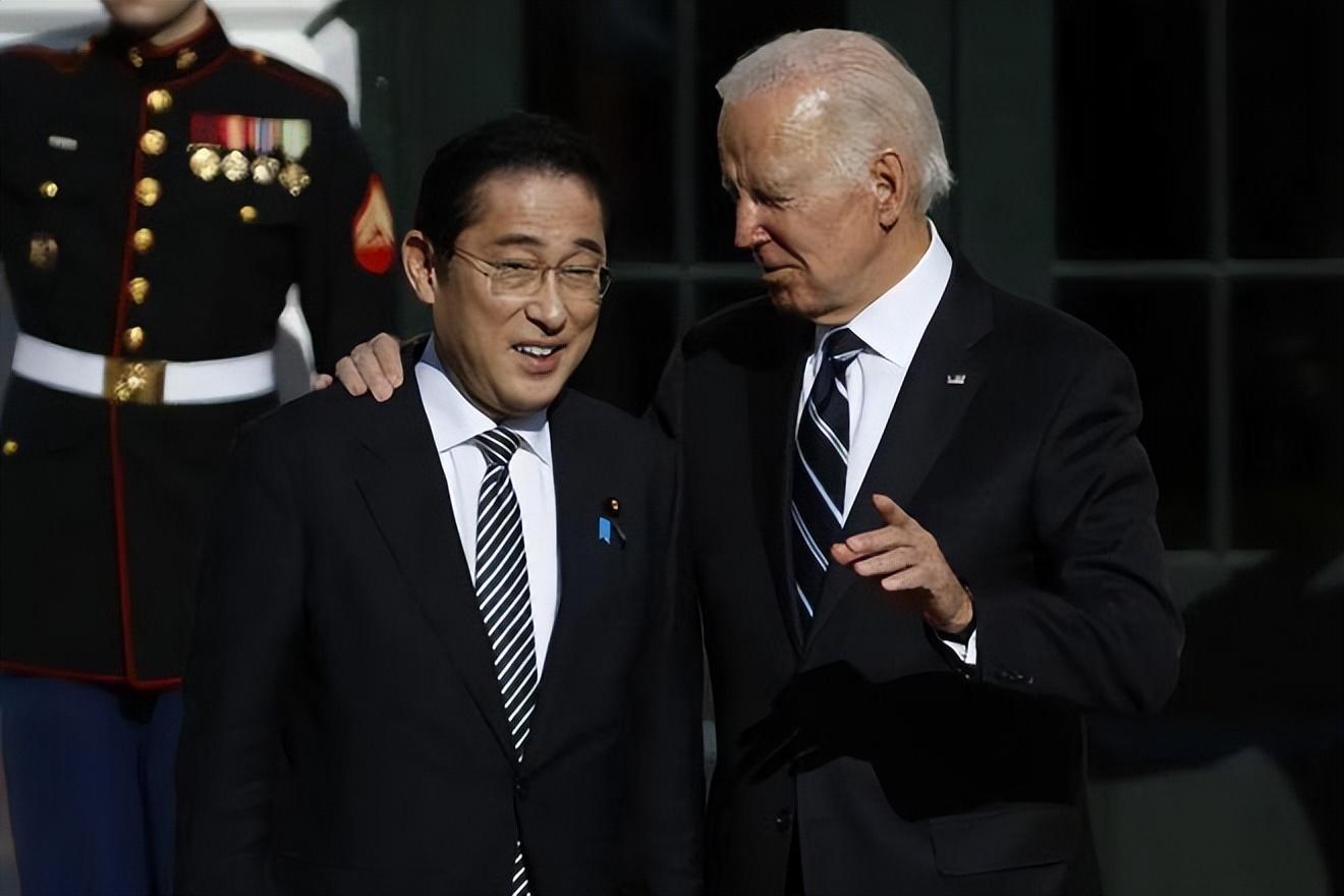 解放軍直接硬剛臺海一幕，堅定捍衛(wèi)國家主權與安全的決心，解放軍堅定捍衛(wèi)國家主權與安全的決心，臺海硬剛行動展示堅定意志