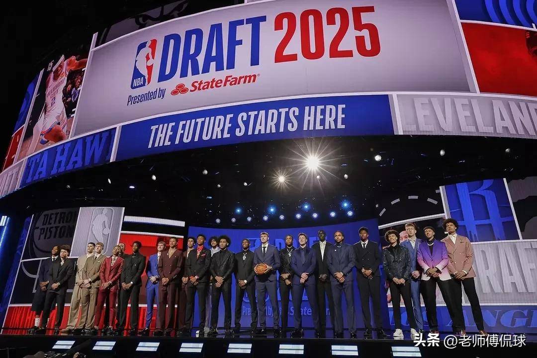 澳門天開好彩大全——探索未來的幸運之門（2025展望），澳門天開好彩大全，開啟未來幸運之門（展望2025）