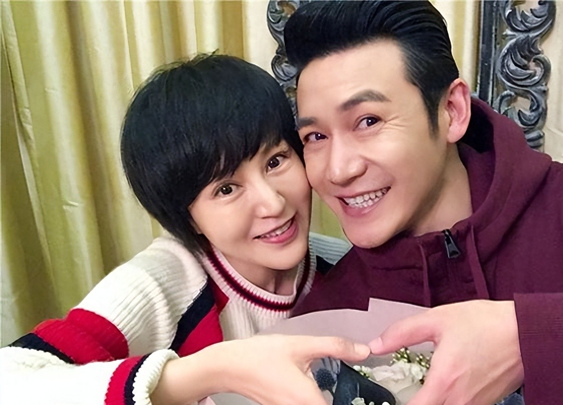 郭京飛老婆與陸毅老婆，娛樂圈中的低調(diào)幸福，郭京飛與陸毅妻子，娛樂圈低調(diào)幸福的典范