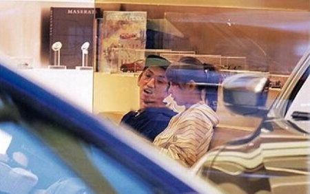 林志炫老婆的個人資料，揭秘背后的神秘面紗，林志炫妻子神秘面紗揭曉，妻子個人資料大揭秘