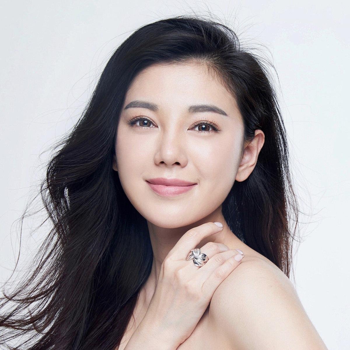 趙文琪演員，星光璀璨，演藝之路展現(xiàn)獨(dú)特魅力，趙文琪，星光璀璨演藝路，展現(xiàn)獨(dú)特魅力