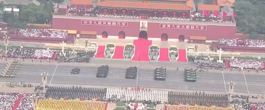 慶祝輝煌歷程，60周年大閱兵全程直播回顧與展望，慶祝輝煌歷程，大閱兵回顧與展望——紀念成立六十周年