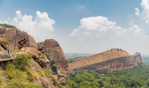 江西上饒旅游必去十大景點——探索上饒的美麗風光與人文魅力，江西上饒十大必游景點——領略獨特風光與人文魅力之旅