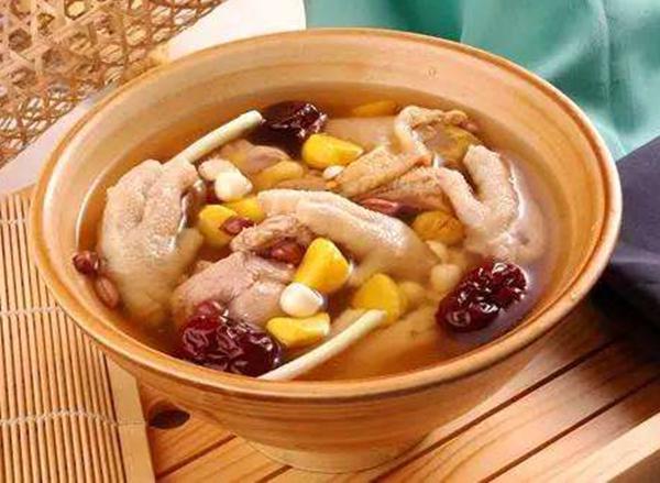 女人提高免疫力吃什么——營養(yǎng)飲食指南，女人提高免疫力必備，營養(yǎng)飲食指南